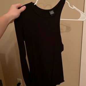 BLACK ONE SHOULDER BODYSUIT